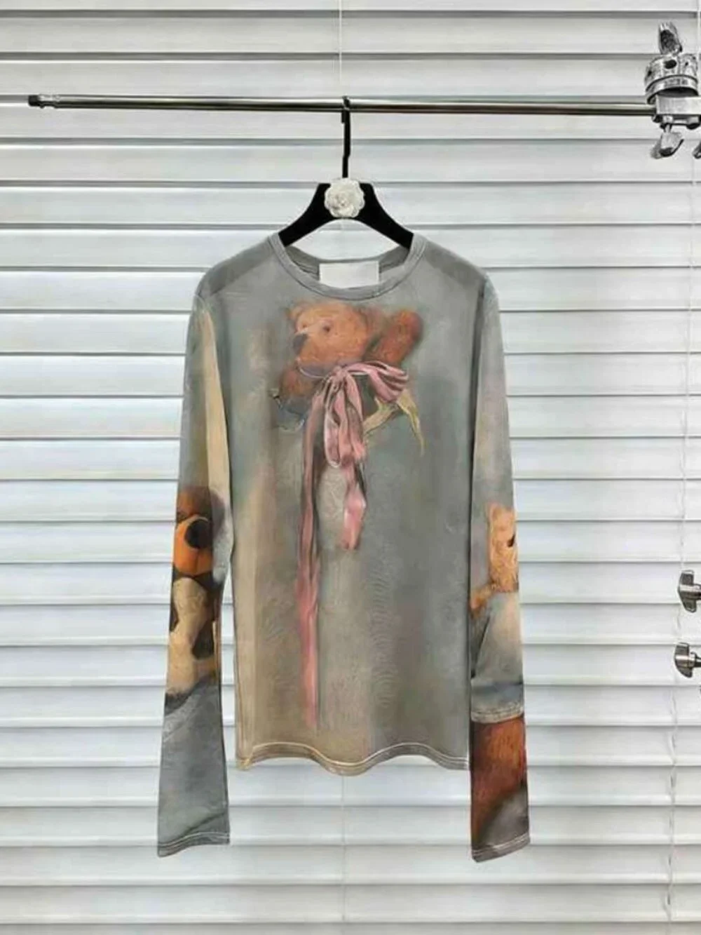 Vintage Bear Print Long Sleeve